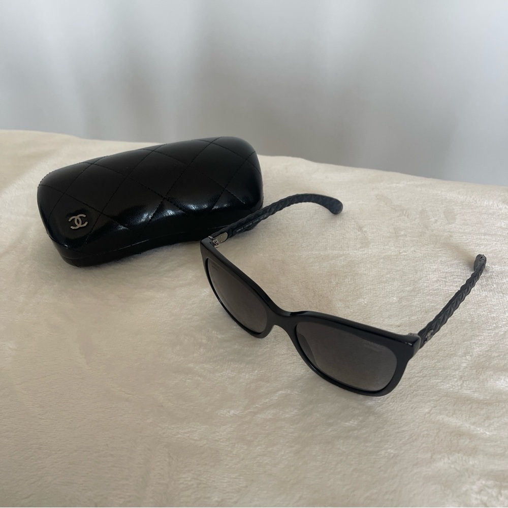 CHANEL Elegant Black Sunglasses with Quilted Case